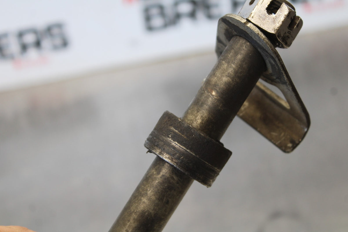 03 SUZUKI SV650 REAR AXLE BACK WHEEL RIM PIVOT BOLT AXEL BB167
