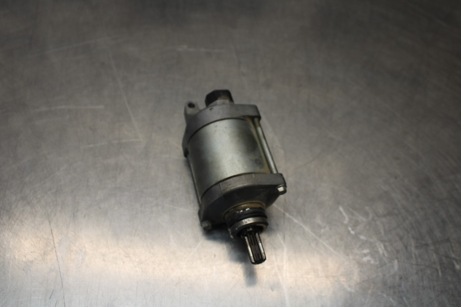 11-22 SUZUKI GSXR 600  ENGINE STARTING STARTER MOTOR -DC 12V BB193