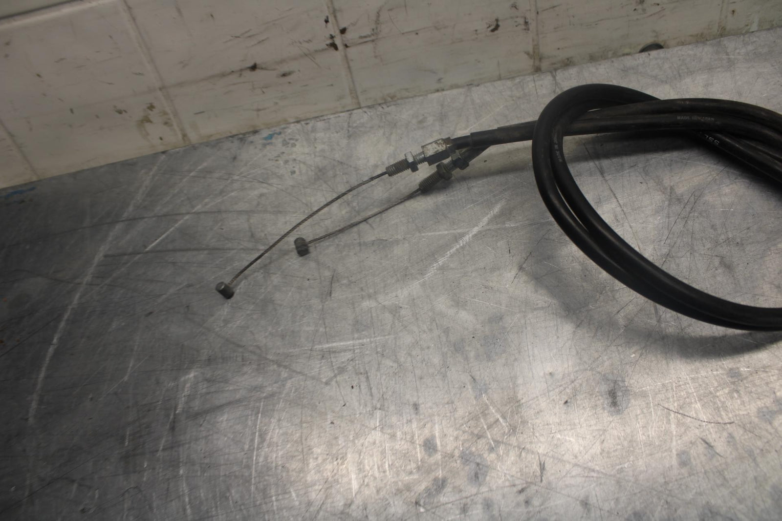 05 YAMAHA YZF R6S THROTTLE CABLES LINES BB462