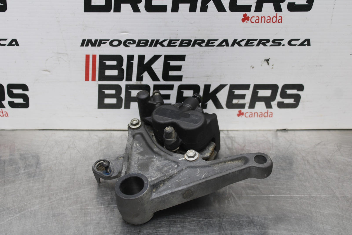 19 MOTO GUZZI V7 III REAR BACK BRAKE CALIPER W MOUNT BRACKET BB831