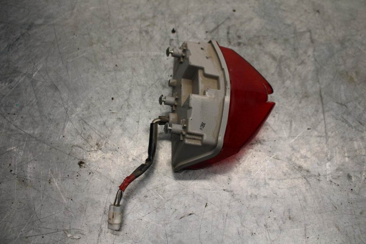 09-16 SUZUKI GSXR1000 REAR TAIL TAILLIGHT BACK BRAKE LIGHT BB439