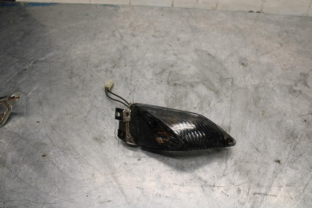 09-16 SUZUKI GSXR1000 RIGHT REAR BACK TURN SIGNAL LIGHT INDICATOR BB439