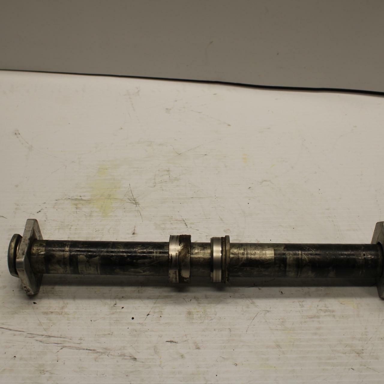 06-07 SUZUKI GSXR600 REAR AXLE BACK WHEEL RIM PIVOT BOLT AXEL 64711-49G10 BB245