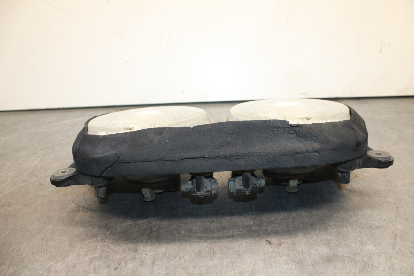 93-94 KAWASAKI NINJA ZX7R FRONT HEADLIGHT HEAD LIGHT LAMP BB122