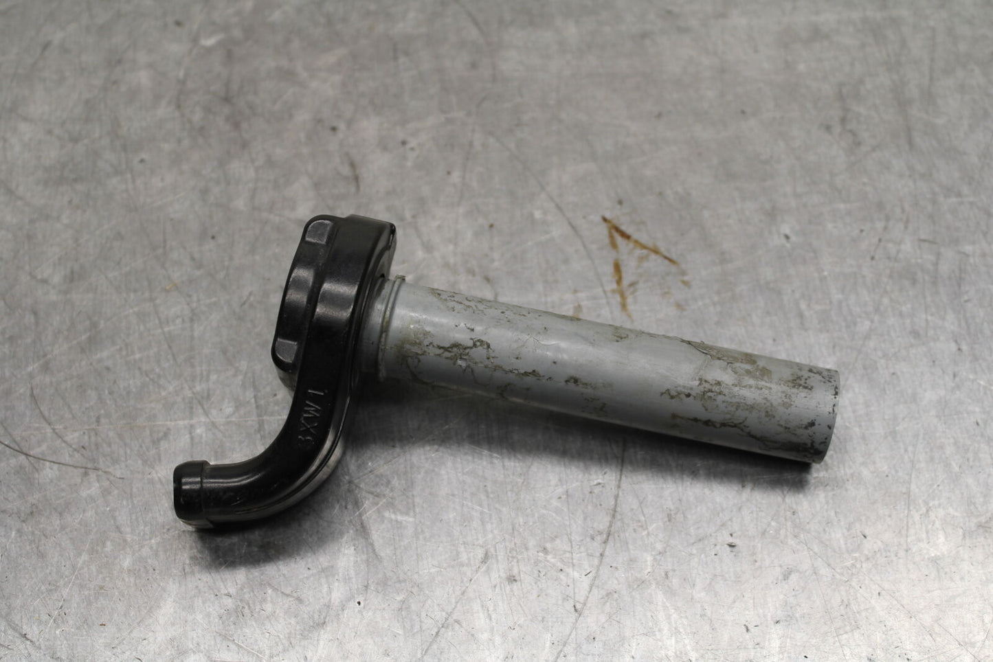 06-07 KAWASAKI NINJA ZX10R THROTTLE CABLE LINE HOUSING GUIDE BB115