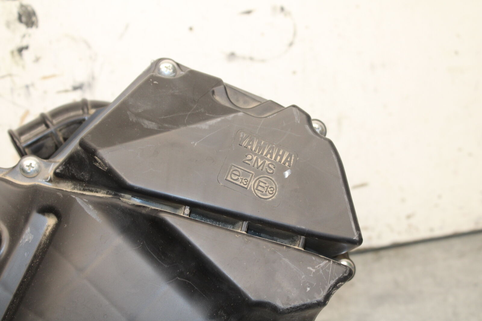 19-24 YAMAHA R3 AIRBOX AIR INTAKE FILTER BOX BB736