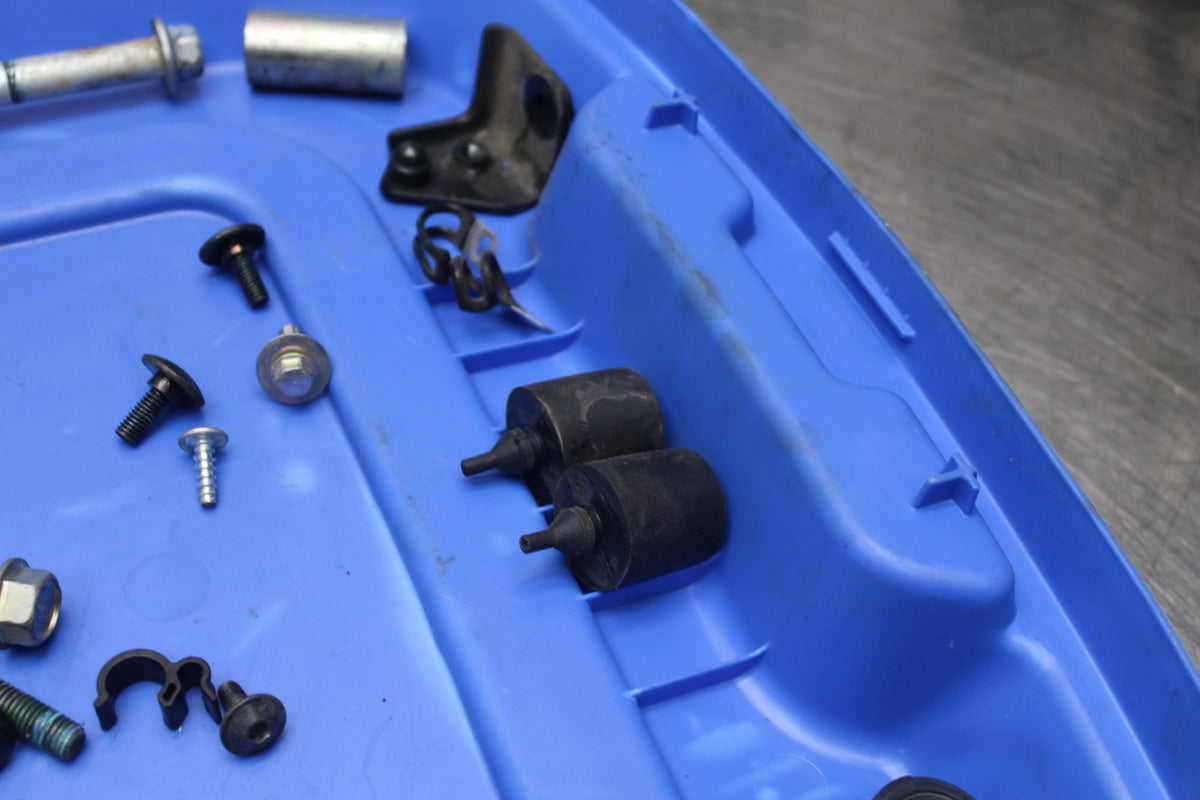 17-24 SUZUKI SV650 BOLTS HARDWARE MOTOR SCREWS BB829