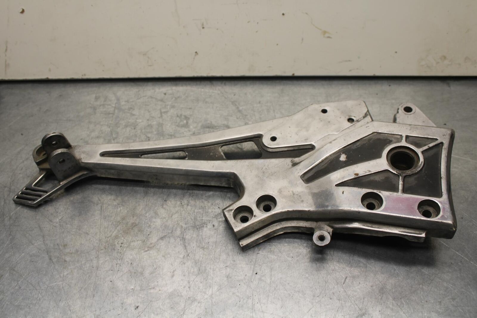 1985 Kawasaki Ninja 900R ZX900A LEFT REARSET REAR SET DRIVER FOOT PEG  BB84