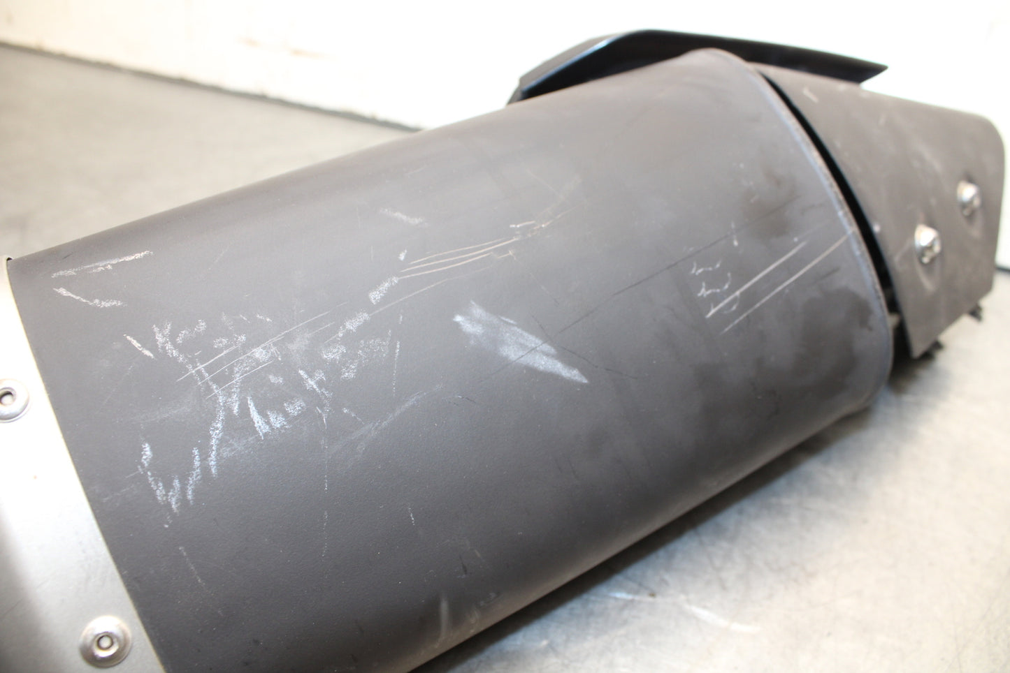 15-17 YAMAHA YZF R3 EXHAUST PIPE MUFFLER SLIP ON CAN SILENCER BB651