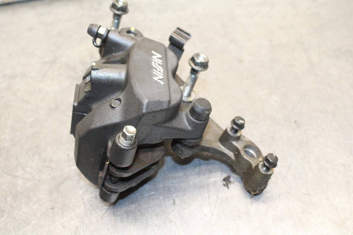 15-16 HONDA CB300F RIGHT FRONT BRAKE CALIPER BB740