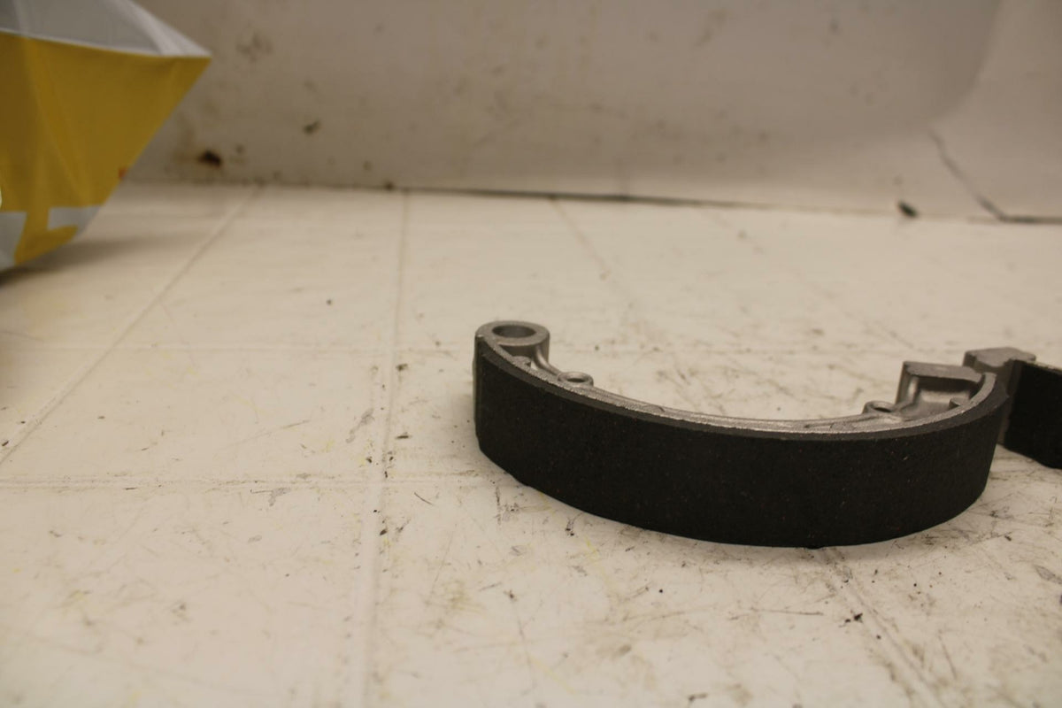 72 HONDA CB500 K1 REAR BACK BRAKE SHOE BB24