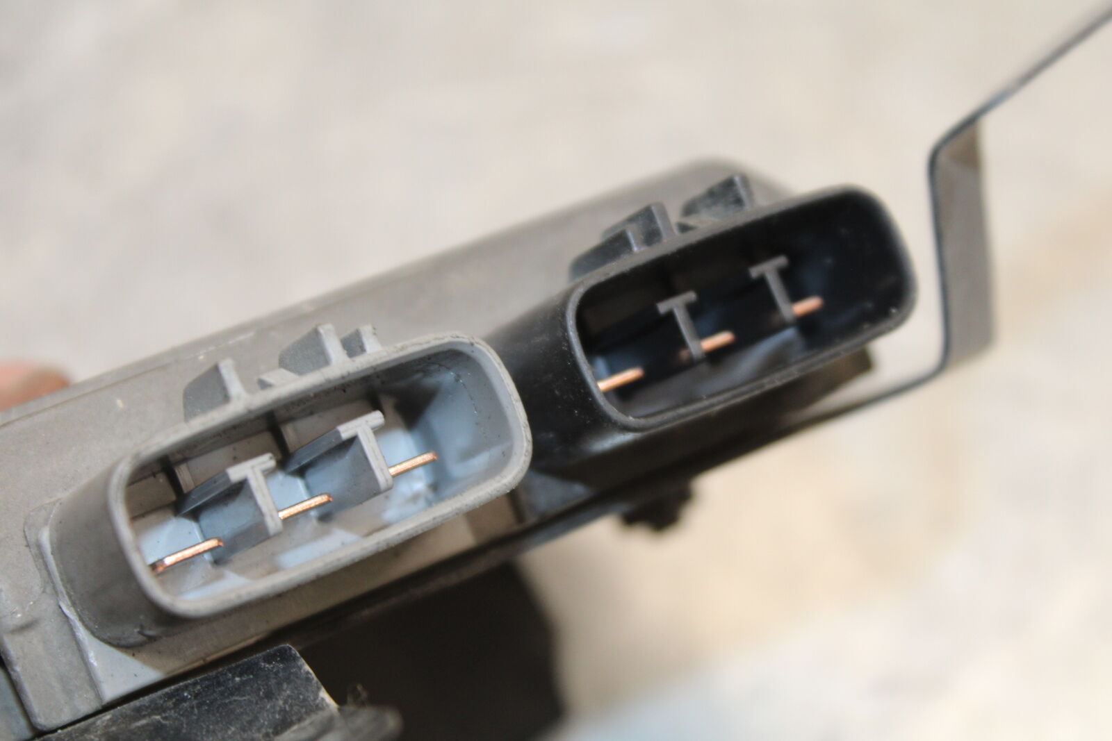 09-12 KAWASAKI NINJA ZX6R RECTIFIER VOLTAGE REGULATOR BB656