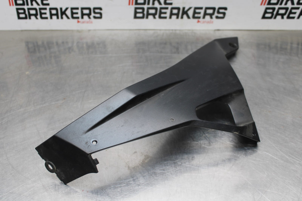 24 KAWASAKI NINJA 500 ABS RIGHT LOWER BOTTOM BELLY SIDE FAIRING COWL  BB730