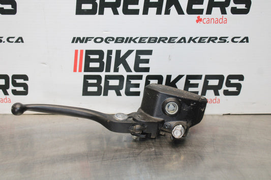 23-26 KAWASAKI NINJA ZX4RR FRONT BRAKE MASTER CYLINDER w/ LEVER BB872