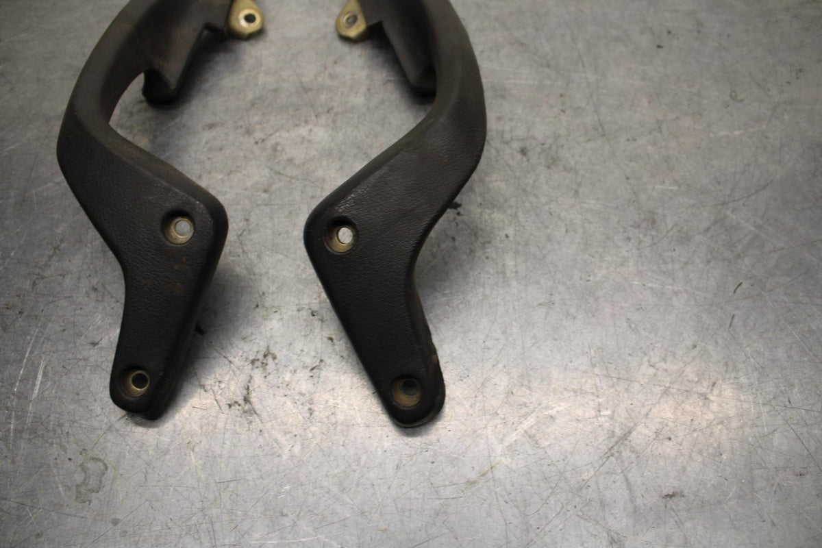 2001 Honda ST1100 PASSENGER REAR SEAT GRAB BAR HANDLE SET BB77