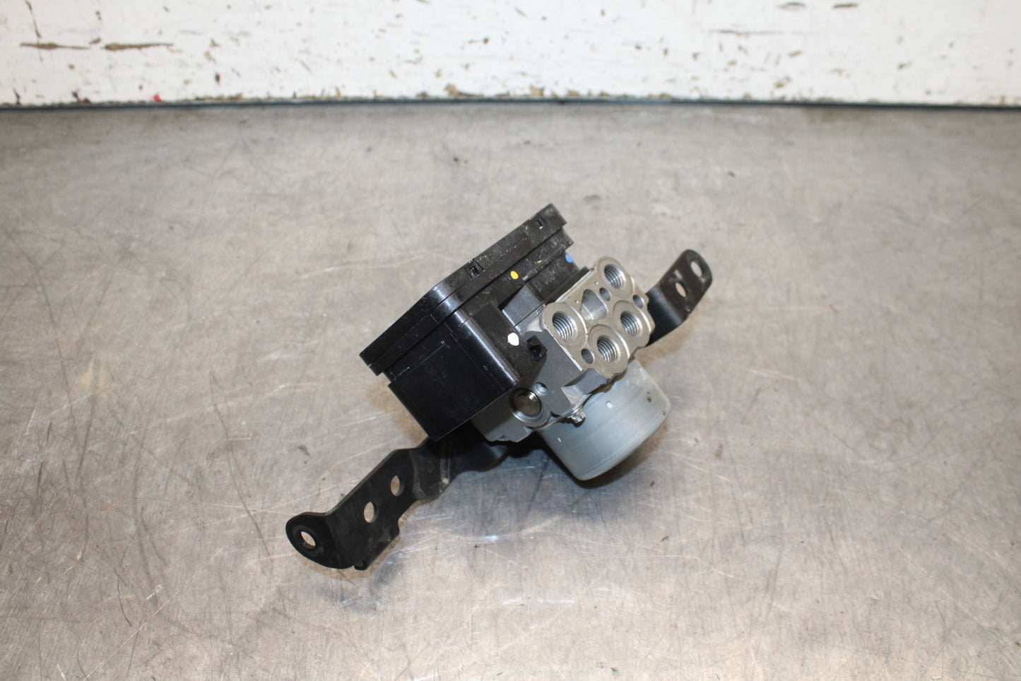 24 KAWASAKI NINJA 500 ABS ABS PUMP UNIT MODULE BB730