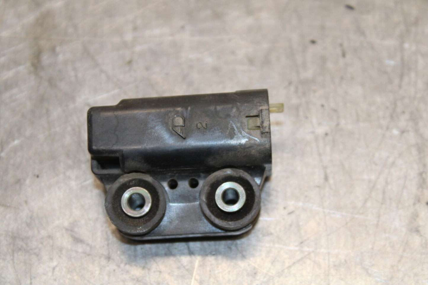 06 YAMAHA YZF R6 TIP OVER BANK ANGLE CRASH SENSOR SWITCH  5PS-82576-01-00 BB716