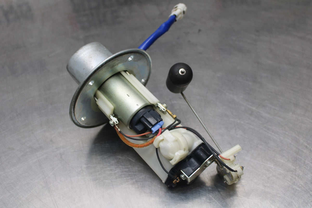06-07 SUZUKI GSXR 600 FUEL PUMP GAS PETROL SENDER UNIT BB822