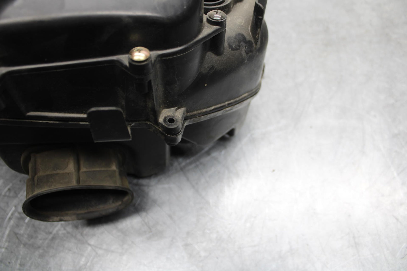 05-06 HONDA CBR600RR AIRBOX INTAKE FILTER BOX 17221-MEE-D00 17231-MEE-670 BB479