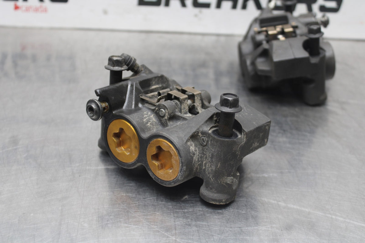 08-16 YAMAHA YZF R6 RIGHT LEFT FRONT BRAKE CALIPER SET PAIR CALIPERS BB798