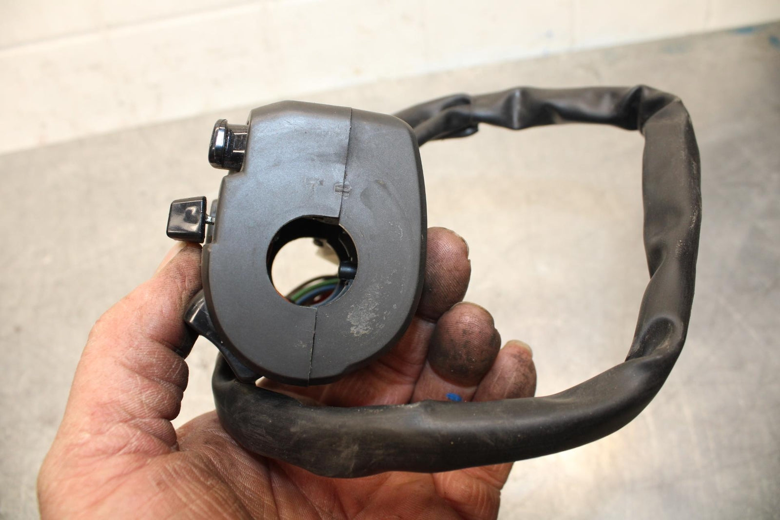 08-09 KAWASAKI NINJA ZX14R LEFT CLIP ON HANDLE HORN SIGNALS SWITCH SWITCHES BB73