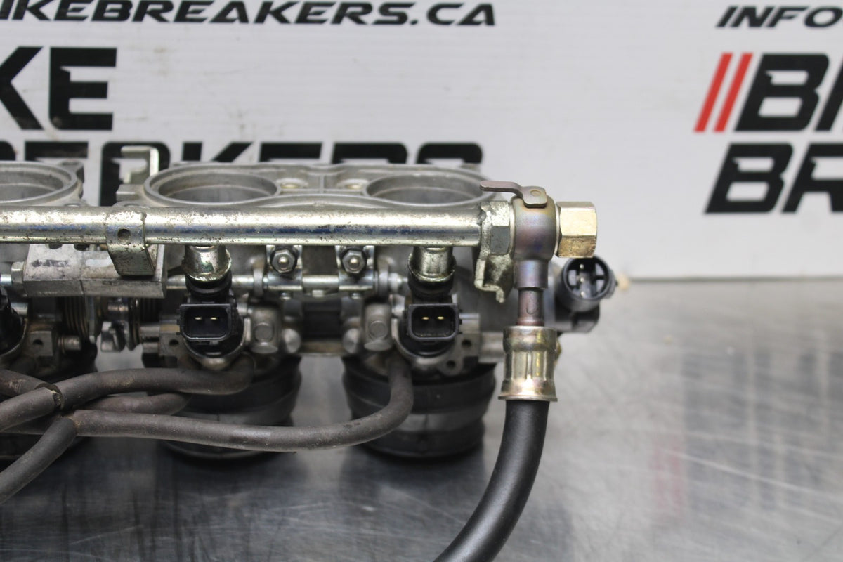 01-06 HONDA CBR600F4I MAIN FUEL INJECTORS / THROTTLE BODIES BB778