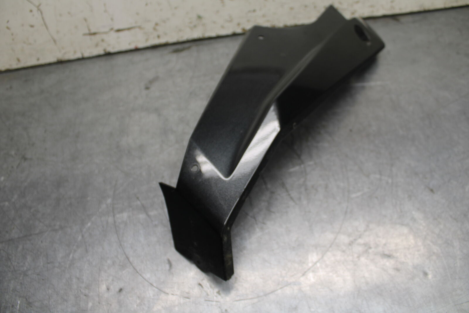 18-23 KAWASAKI NINJA 400 EX400 ABS LEFT LOWER BOTTOM BELLY SIDE FAIRING BB747