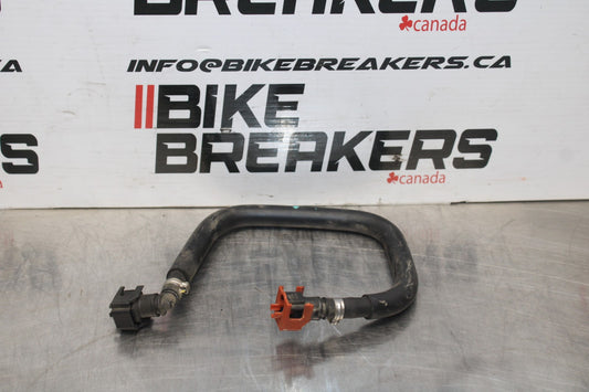 17-18 YAMAHA YZF R3 FUEL HOSE GAS LINE TUBE PIPE BB788