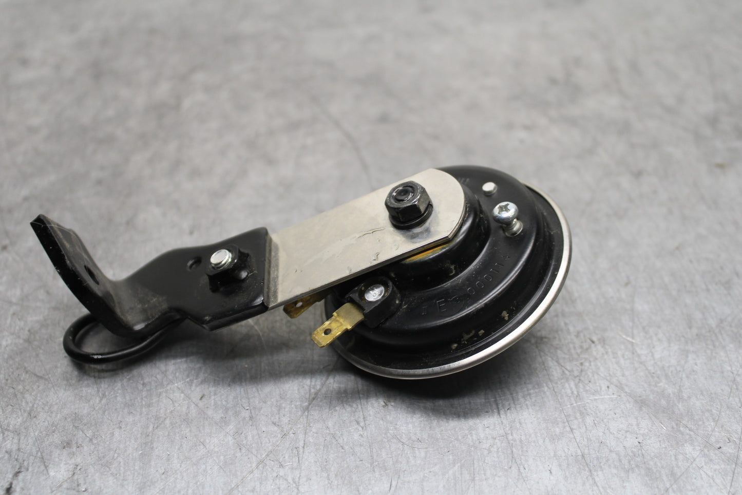 19-23 KAWASAKI NINJA ZX6R HORN SIGNAL BB749