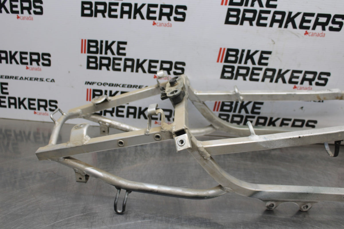 01-03 SUZUKI GSXR600 REAR SUBFRAME BACK SUB FRAME BB841