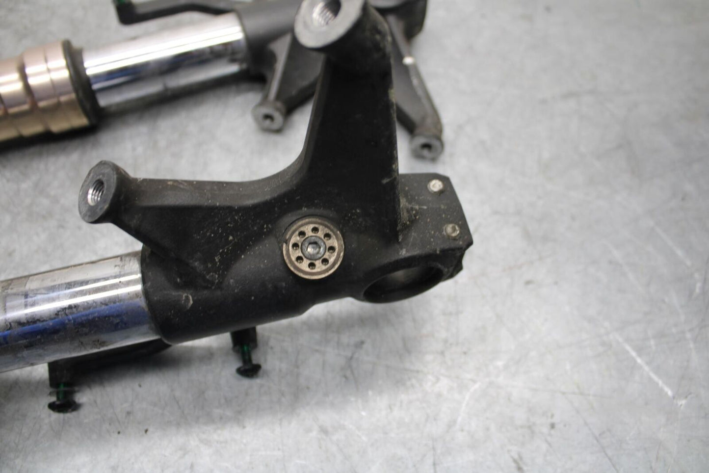 2009 Kawasaki Ninja ZX6R ZX600R FRONT FORKS SHOCK SUSPENSION SET PAIR BB538