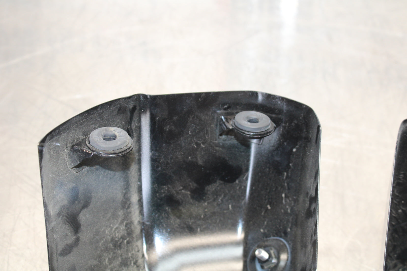 09 YAMAHA ROYAL STAR XVZ1300TF VENTURE SIDE COVER PANEL COWL FAIRING SET  BB151 