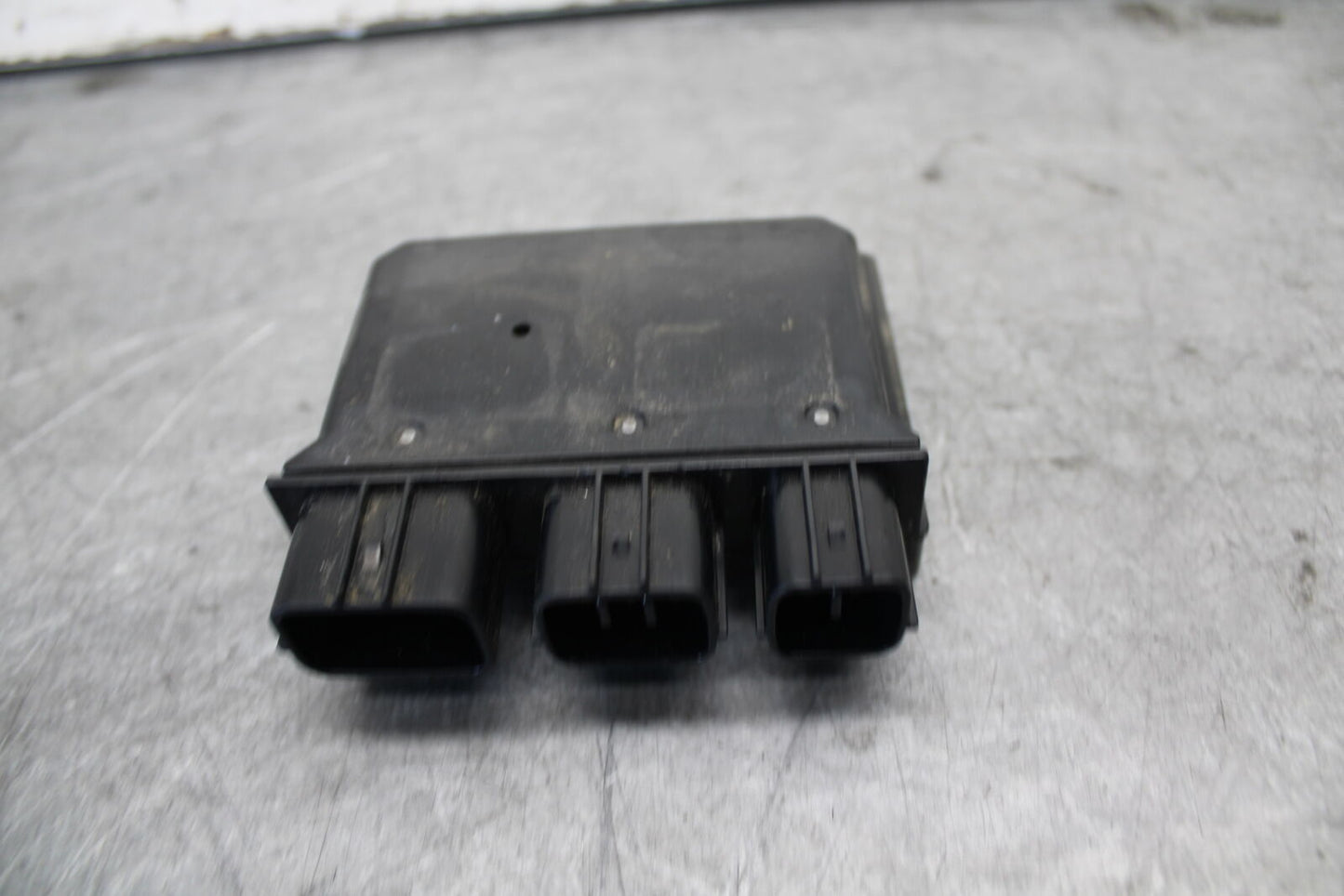 13-18 KAWASAKI NINJA ZX6R RELAY ASSEMBLY FUSE BOX BB682