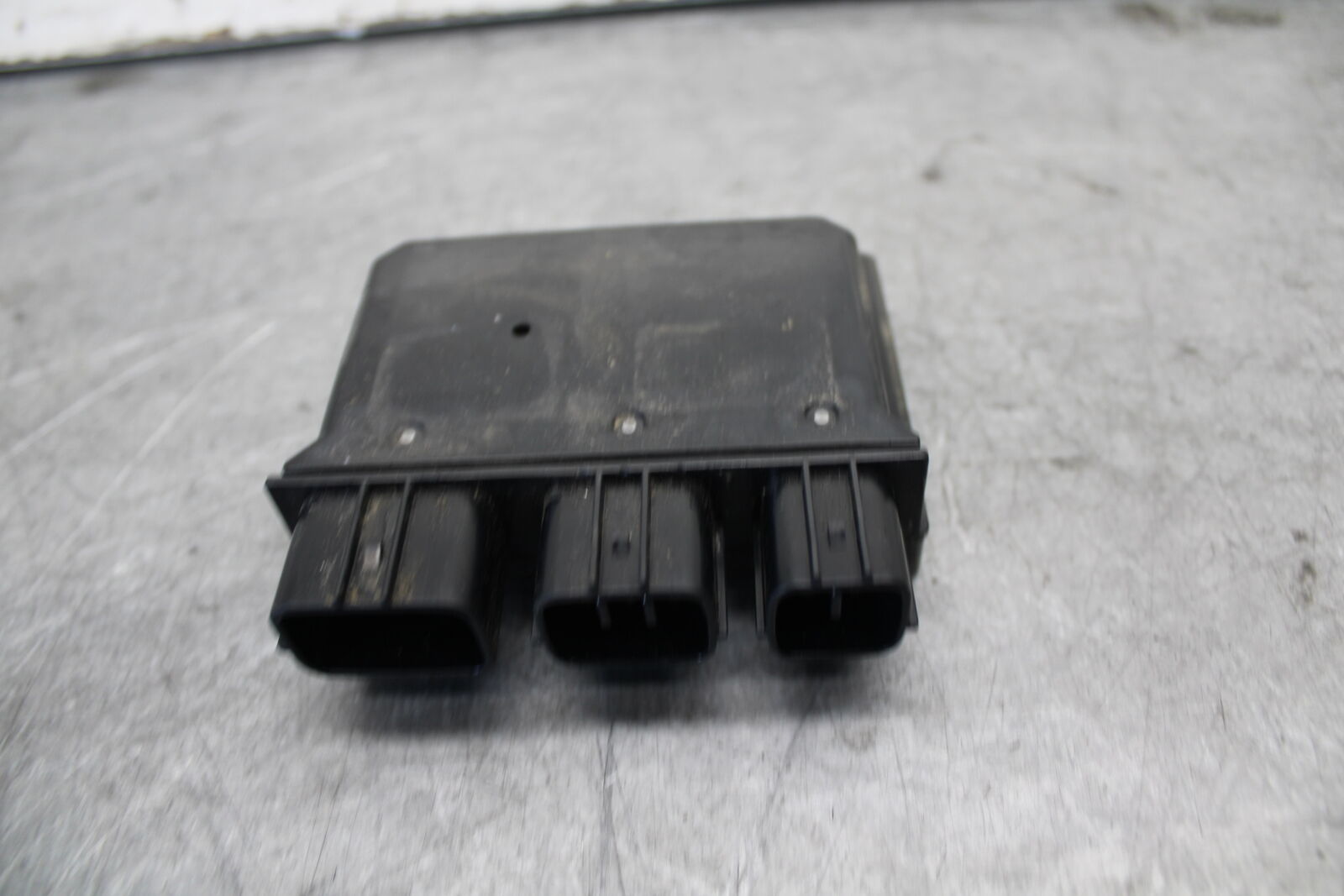 13-18 KAWASAKI NINJA ZX6R RELAY ASSEMBLY FUSE BOX BB682