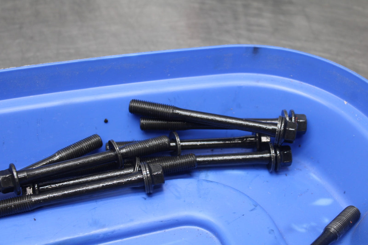06-07 SUZUKI GSXR 600 ENGINE MOUNTING BOLTS HARDWARE MOTOR SCREWS BB848