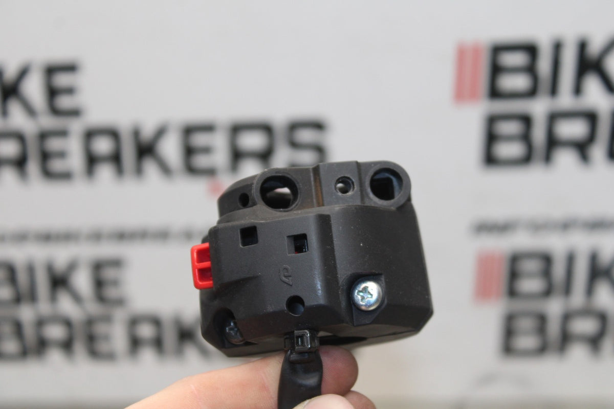 18 SUZUKI GSXR1000 RIGHT CLIP ON HANDLE KILL OFF START SWITCH SWITCHES BB642