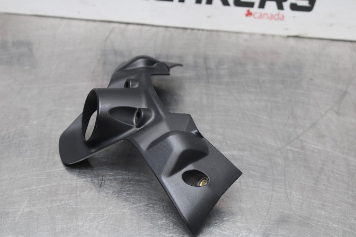 16 DUCATI 959 PANIGALE IGNITION TRIM PANEL COVER BB912