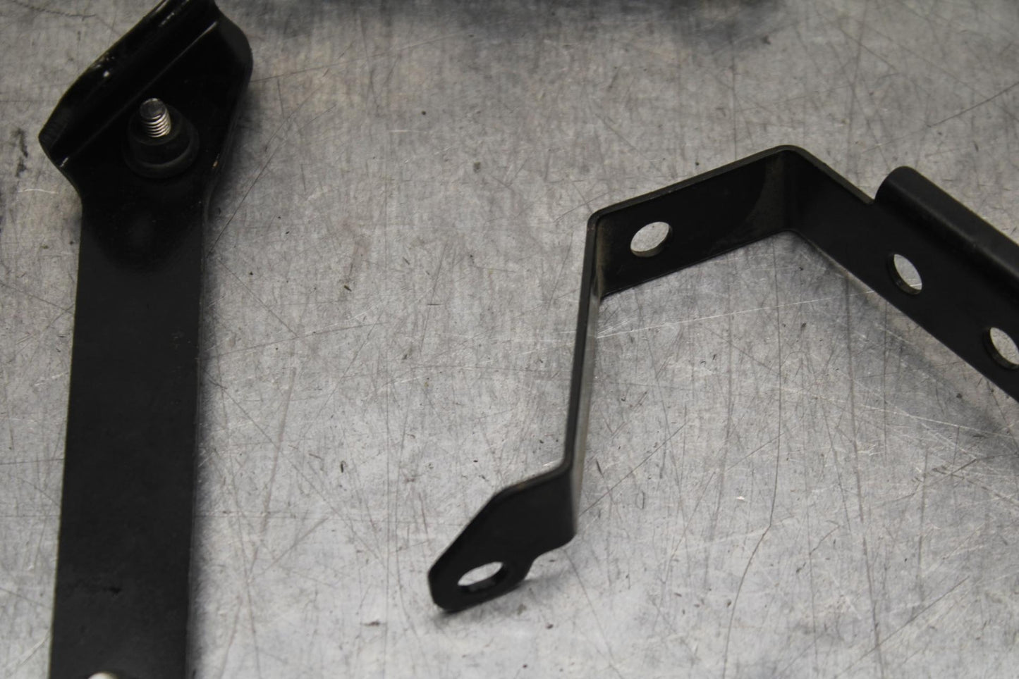 17-20 KAWASAKI 650 EX650 ABS GAS TANK RESERVOIR BRACKET AND MISCELLANEOUS BB88