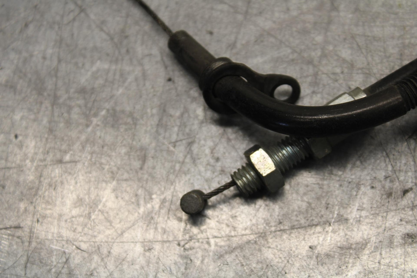 01-03 SUZUKI GSXR600 THROTTLE CABLES LINES BB633
