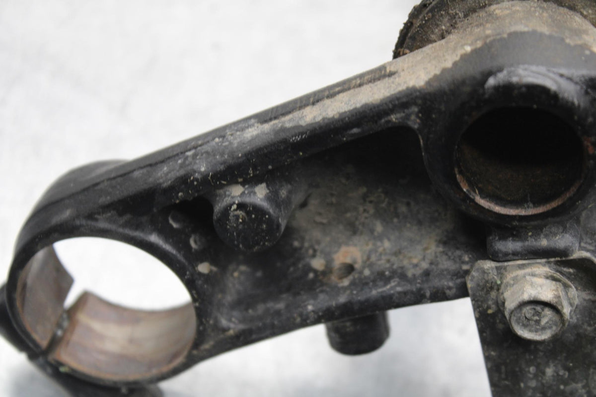 2000 Honda Super Hawk VTR1000F FRONT FORKS CLAMP LOWER TRIPLE TREE STEM BB577
