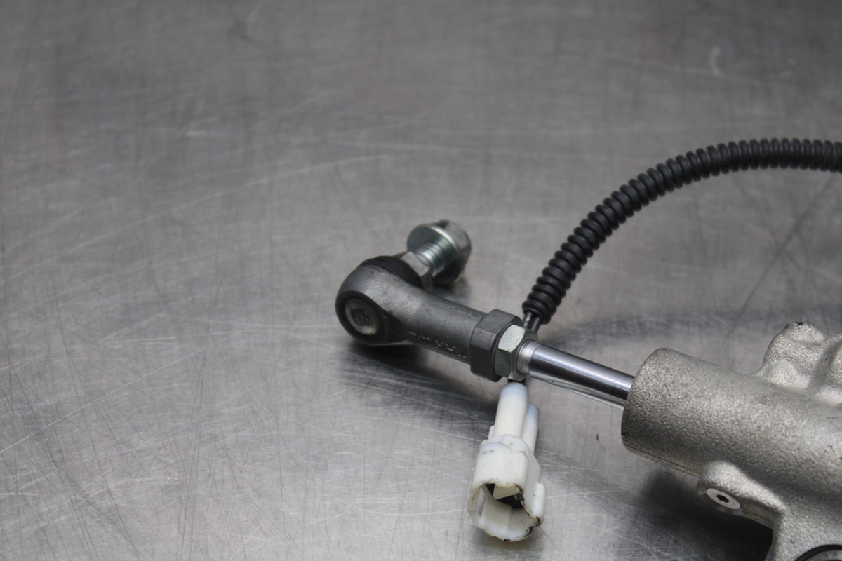 18 YAMAHA YZF R1  STEERING DAMPER STABILIZER BB838