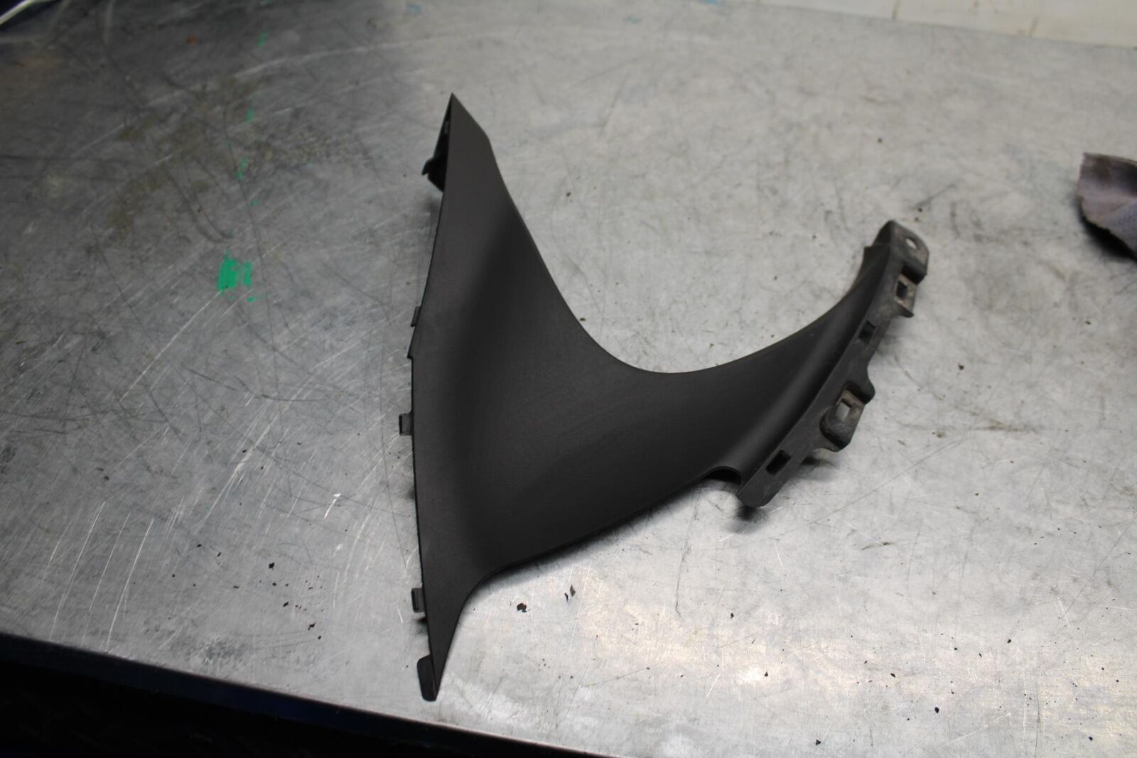 09-16 SUZUKI GSXR1000 RIGHT  SIDE FAIRING COVER PANEL COWL  BB439