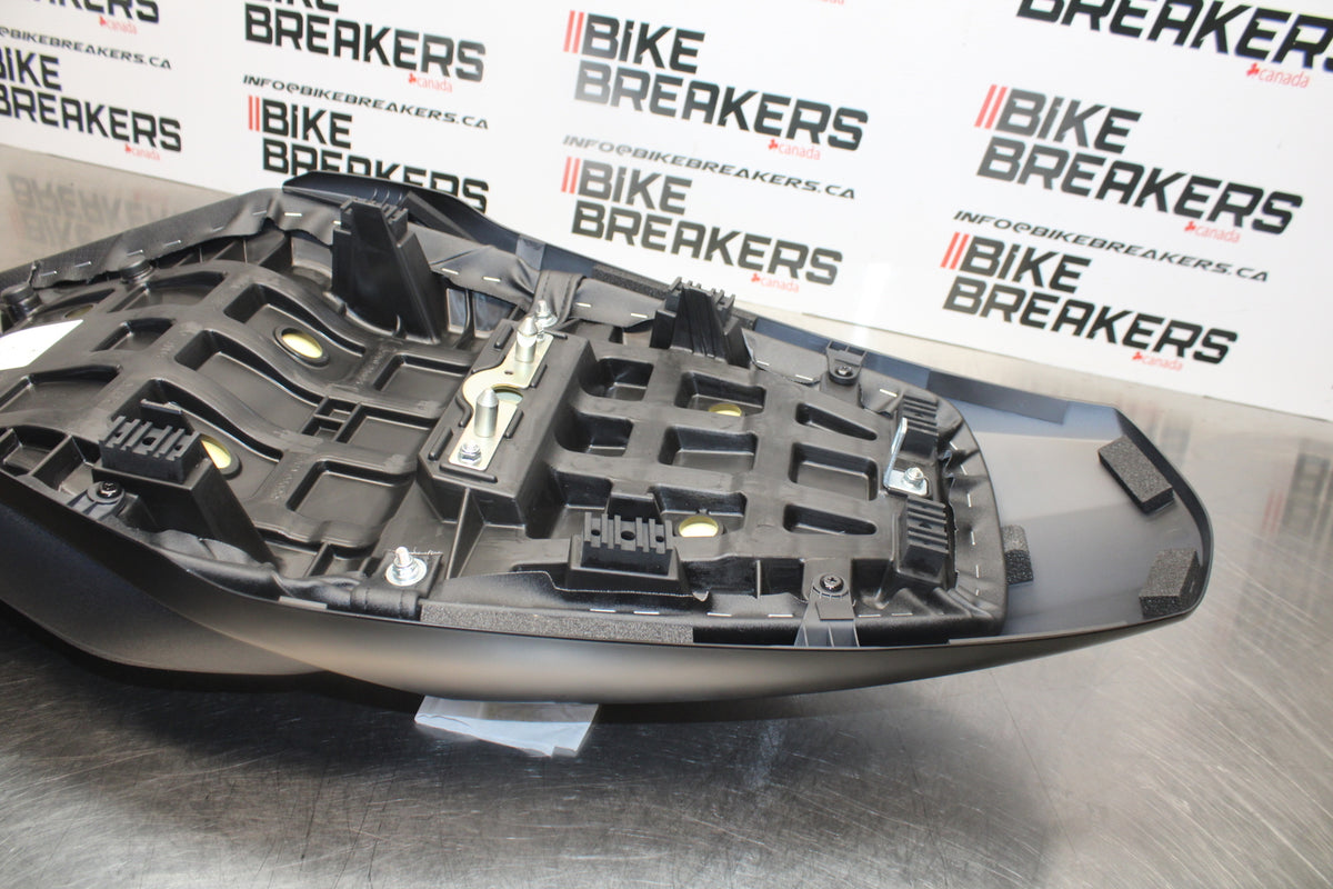 23-24 KAWASAKI NINJA ZX14R NEW TAKE OFF!! FRONT REAR SEAT SADDLE BB169