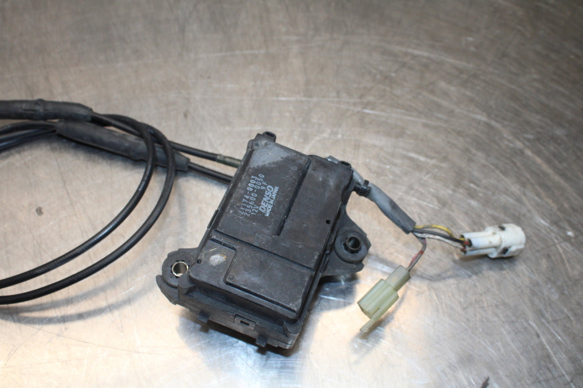 04-05 KAWASAKI NINJA ZX10R EXHAUST VALVE SERVO MOTOR BB163