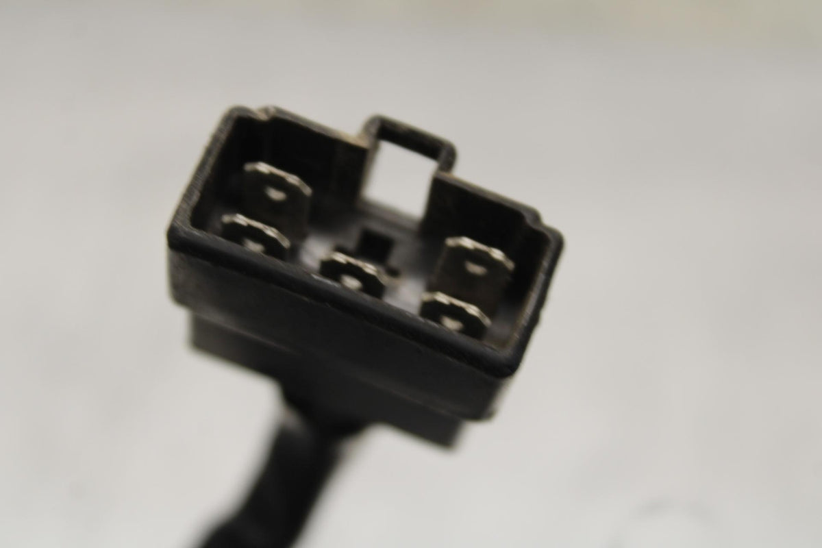 2004 Suzuki Intruder 1500 VL1500 RECTIFIER VOLTAGE REGULATOR 32800-44D11 BB573