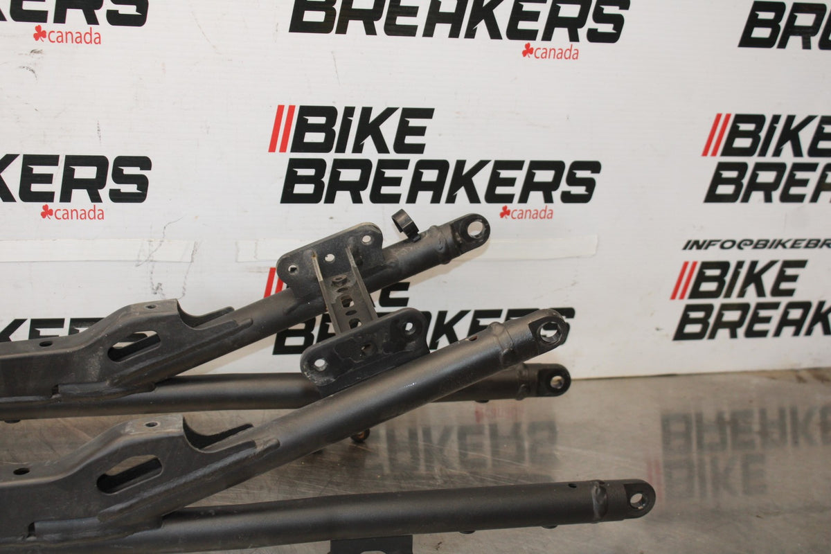 15-17 YAMAHA FJ09 REAR SUBFRAME BACK SUB FRAME BB906