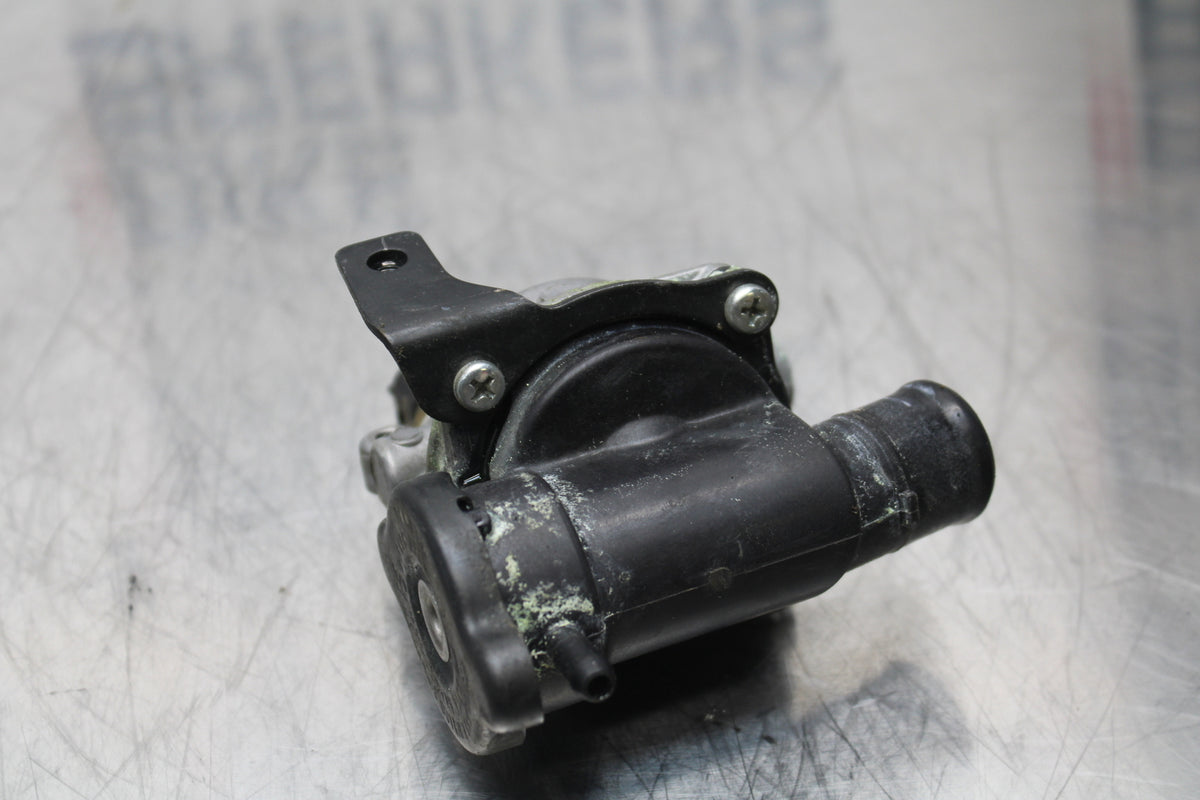 07 KAWASAKI Z1000 THERMOSTAT W HOUSING ASSEMBLY BB148