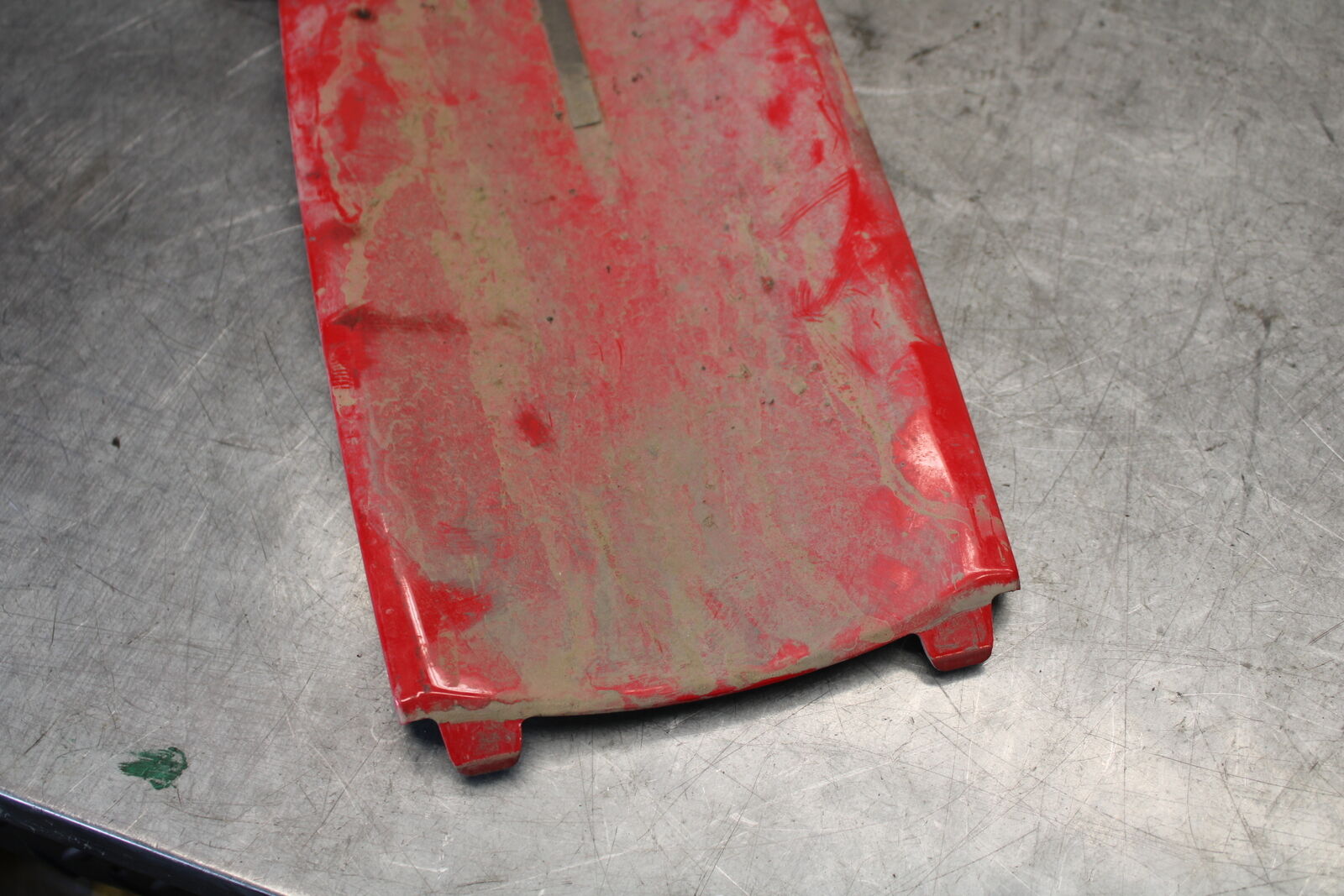 06-07 SUZUKI GSXR 600 REAR BACK TAIL UNDERTAIL FAIRING COWL FENDER BB694