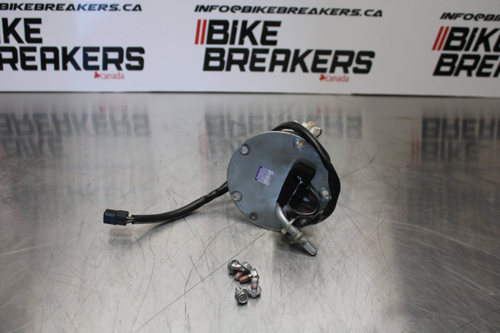 13-18 KAWASAKI NINJA ZX6R FUEL PUMP GAS PETROL SENDER UNIT BB143