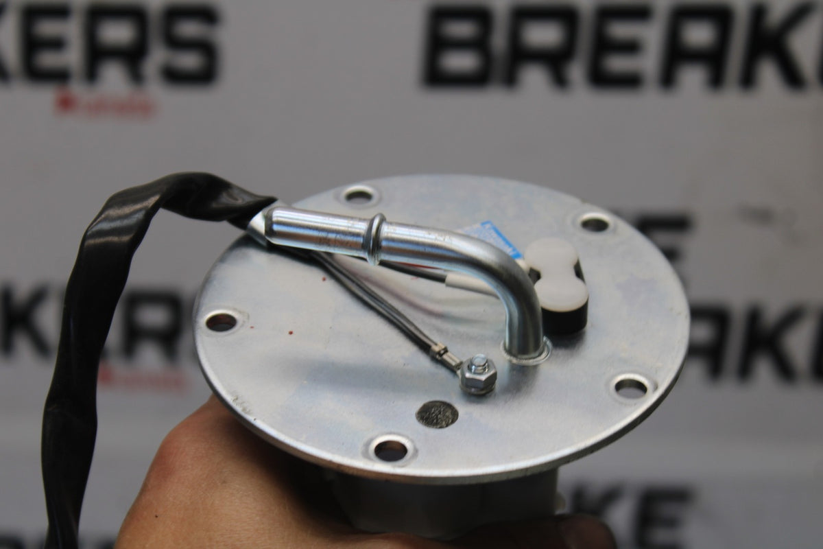 23-26 KAWASAKI NINJA ZX4RR FUEL PUMP GAS PETROL SENDER UNIT BB898
